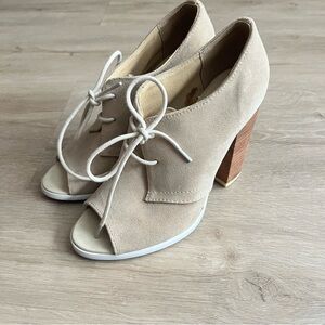 ALDO Asenema open toe heels Block Heel Suede Tan SZ 36